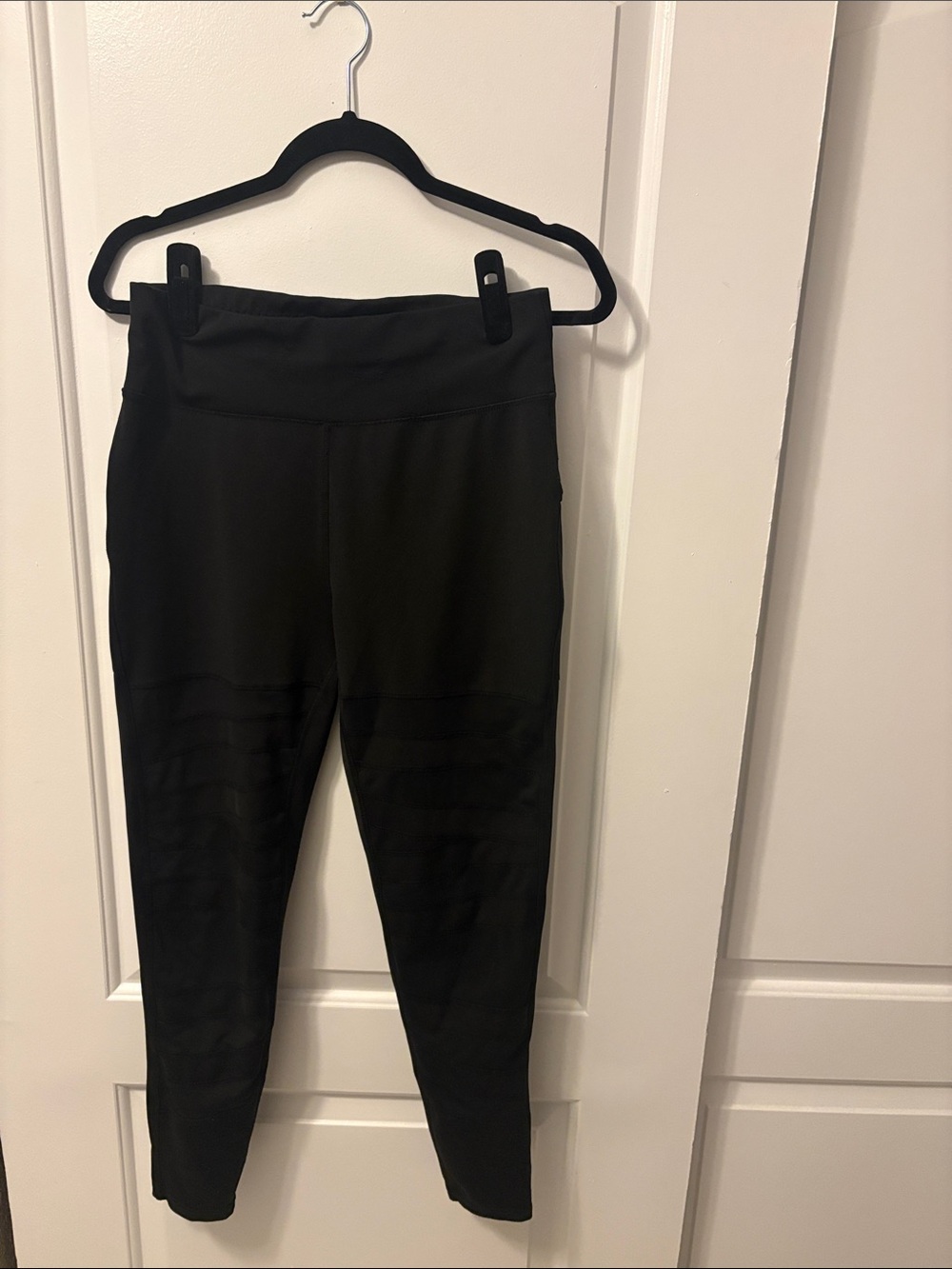Women’s Black High-Waist Performance Leggings